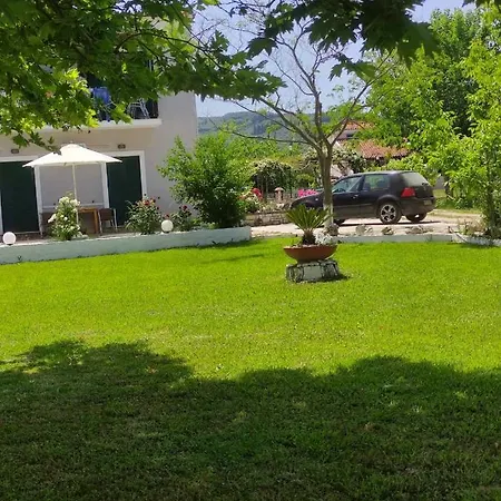 Nikilein's House, 150μ απο την παραλία Dom wakacyjny *